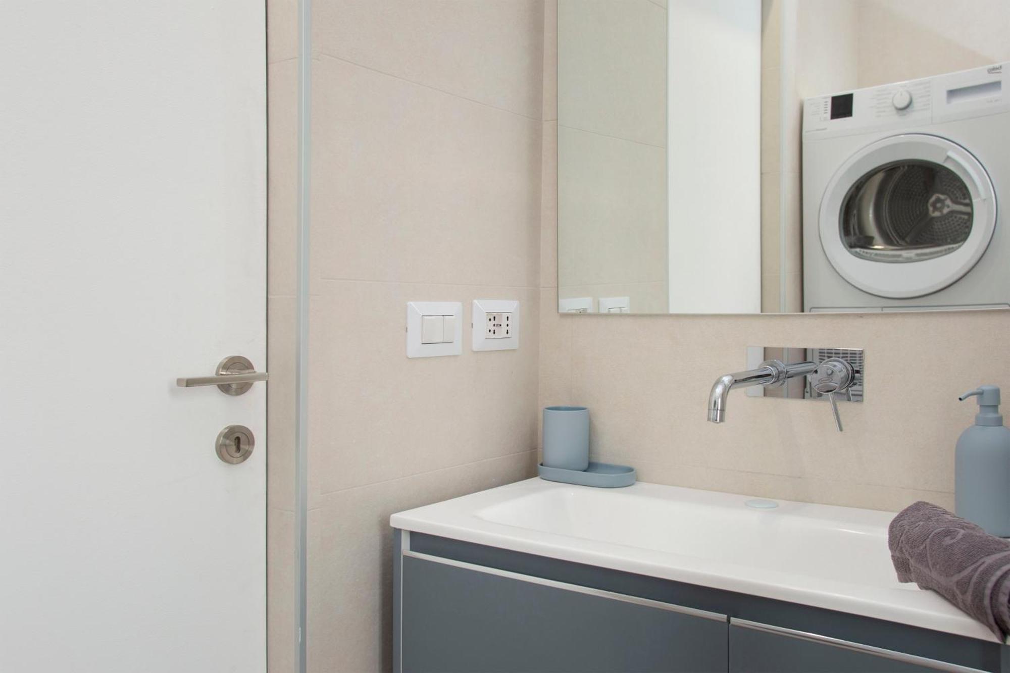 Gambara Urban Flat - Stylish And Next To Metro Mailand